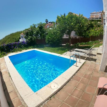 Private Pool Apartment Manilva Bagian luar foto