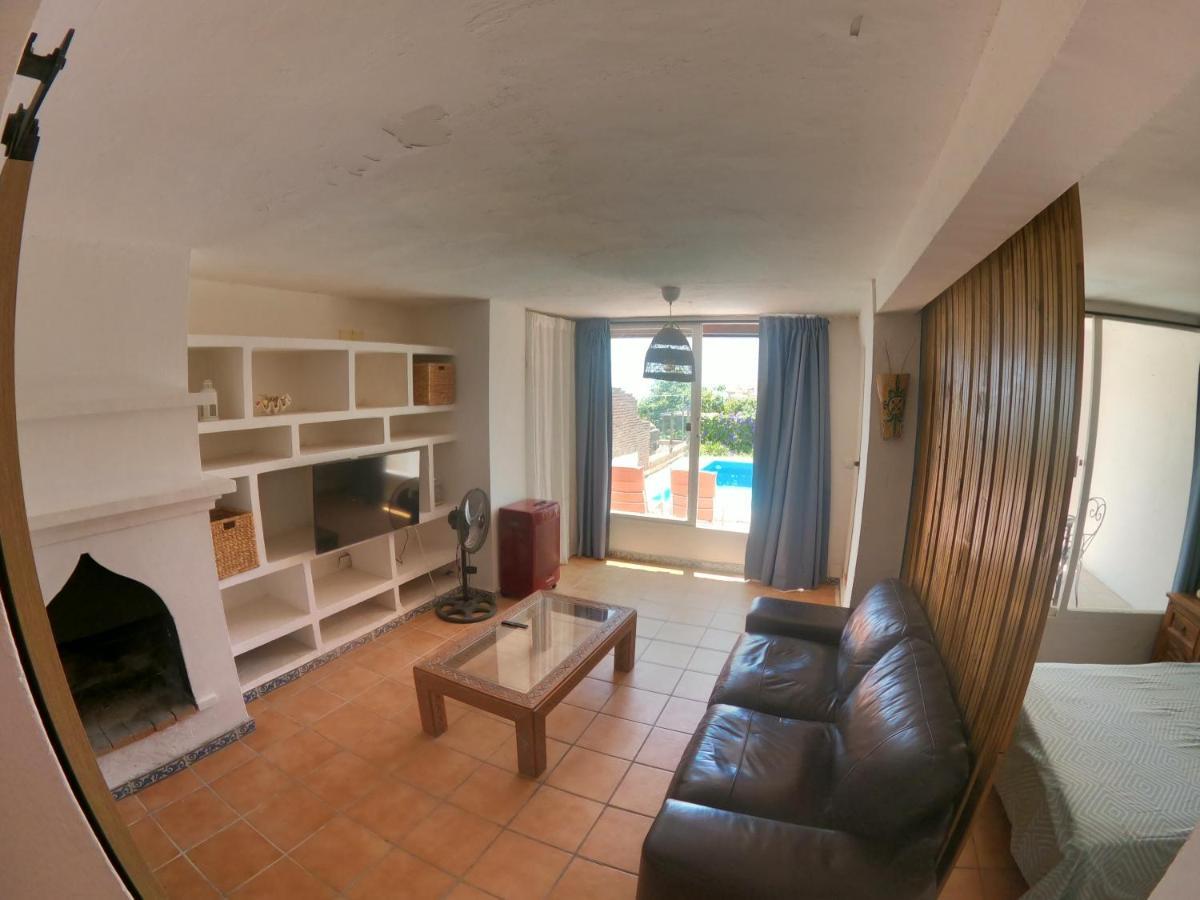 Private Pool Apartment Manilva Bagian luar foto
